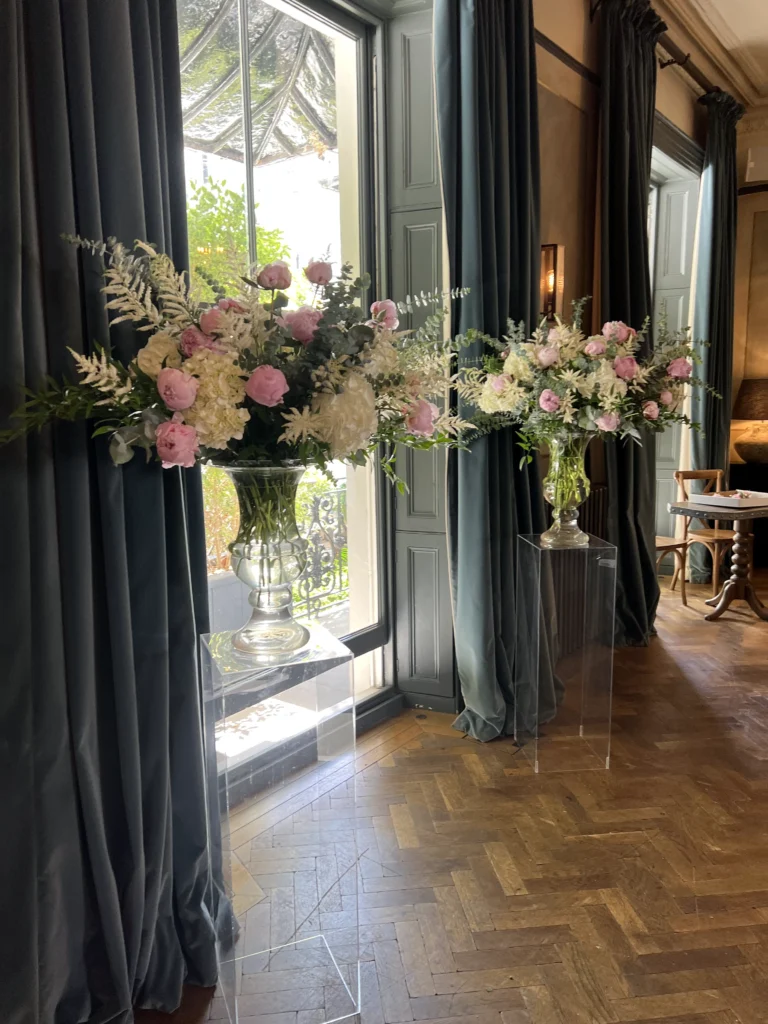 No 131 Cheltenham wedding florist Cotswold Blooms