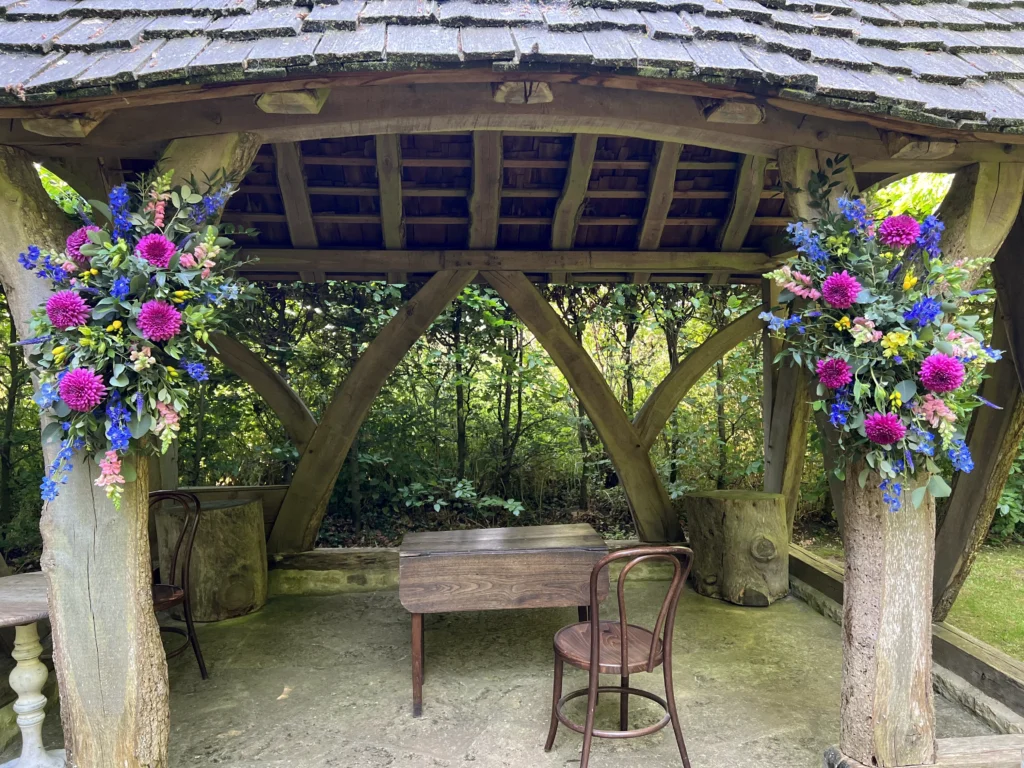 Wedding at Cripps Barn, with the floral design and installed by Cotswold Blooms