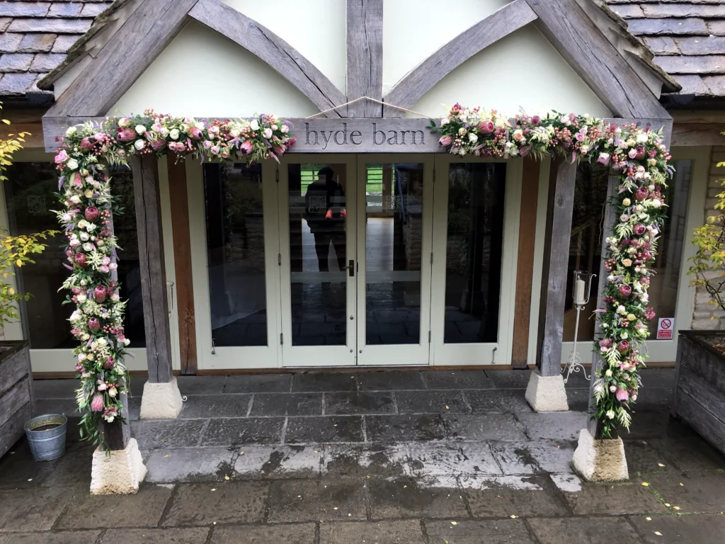 wedding flowers at Hyde House Cotswolds