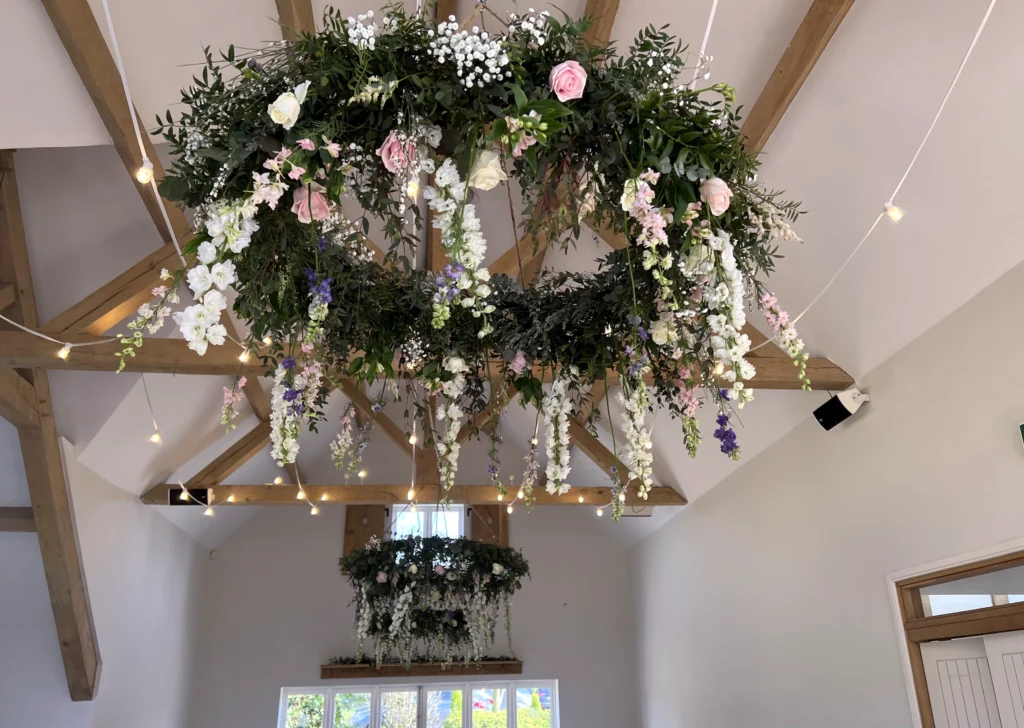 wedding flowers at Hyde House Cotswolds