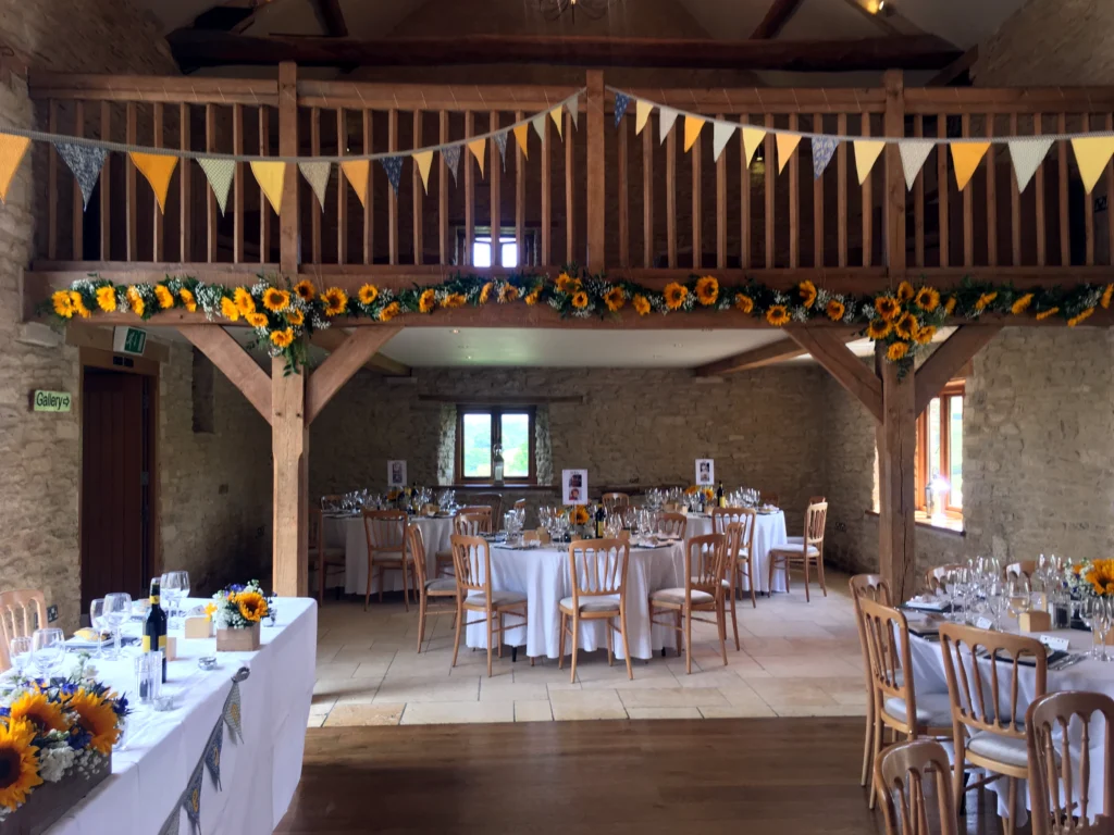 Kingscote Barn wedding flowers, Cotswolds, by Cotswold Blooms