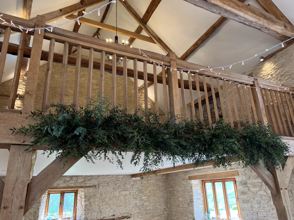 Bespoke wedding flowers at Kingscote Barn by Laura McLellan, Cotswold Blooms