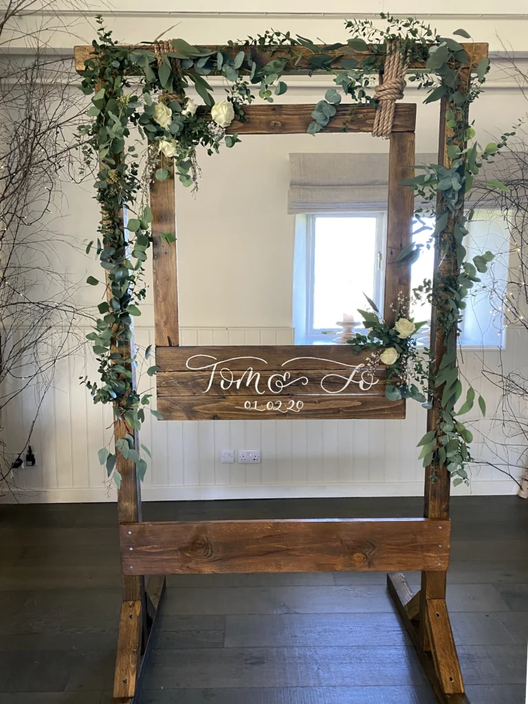 Luxury wedding florist Lapstone Barn North Cotswolds