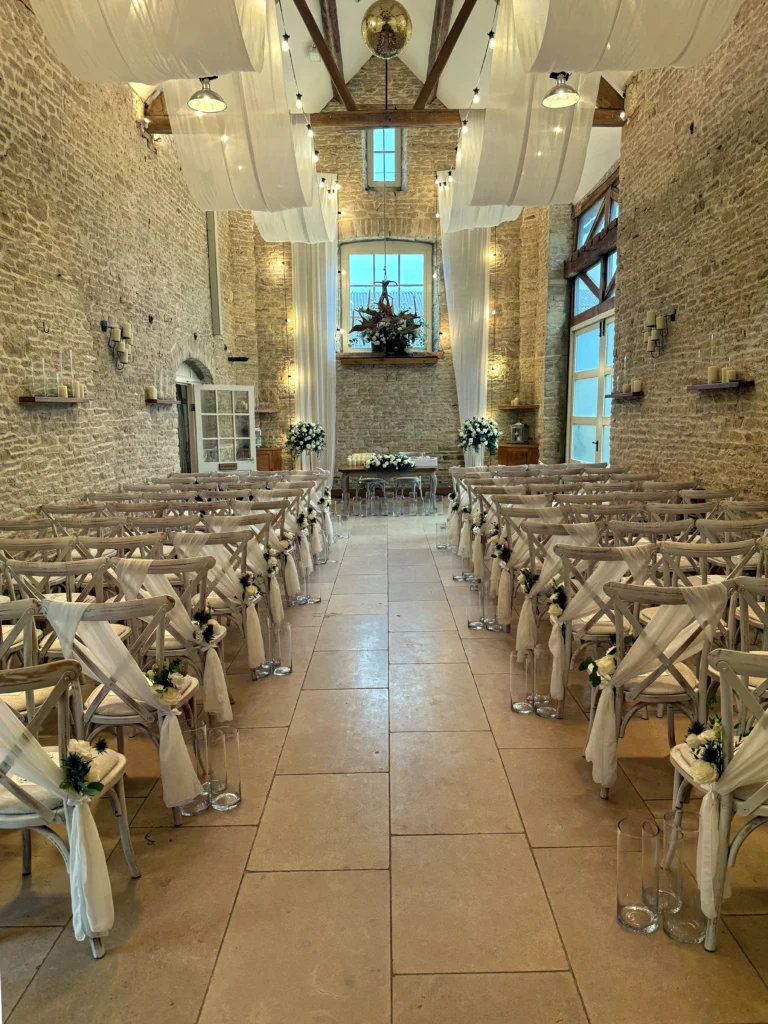 Ceremony floral styling Merriscourt Stone Barn Cotswold Blooms
