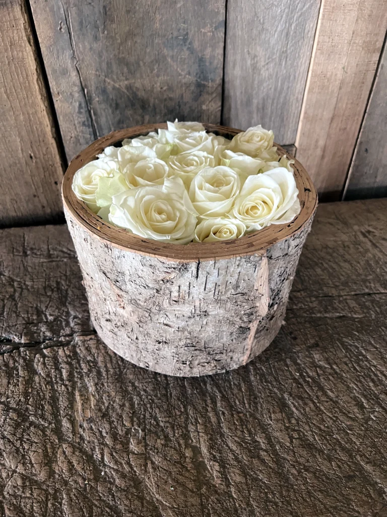Stone Barn wedding venue flowers by Cotswold Blooms
