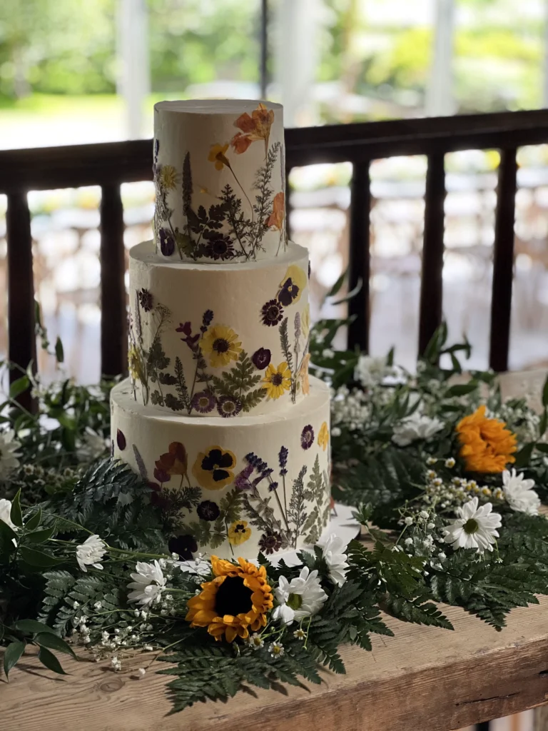 Stone Barn wedding venue flowers by Cotswold Blooms