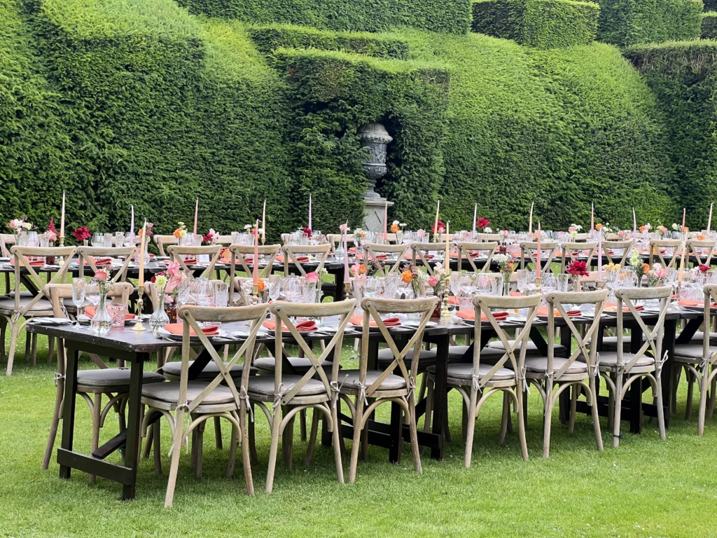 Luxury wedding flowers at Sudeley Castle Cotswolds by Cotswold Blooms
