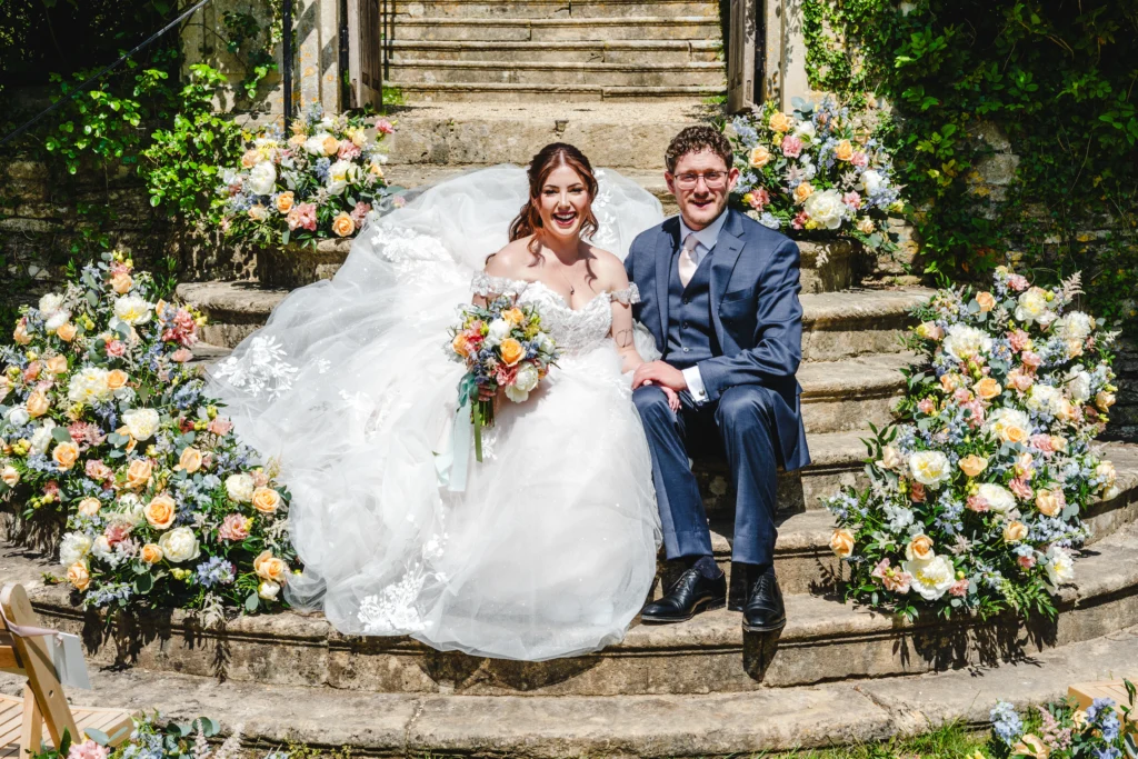 Across the Day 30 Cotswold Blooms is a luxury wedding florist in Cheltenham and the Cotswolds, creating refined, bespoke floral designs using seasonal British flowers. Wedding floristry design by Cotswold Blooms, Cheltenham